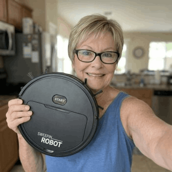 DustaPro Robot Vacuum Cleaner user Mia S.